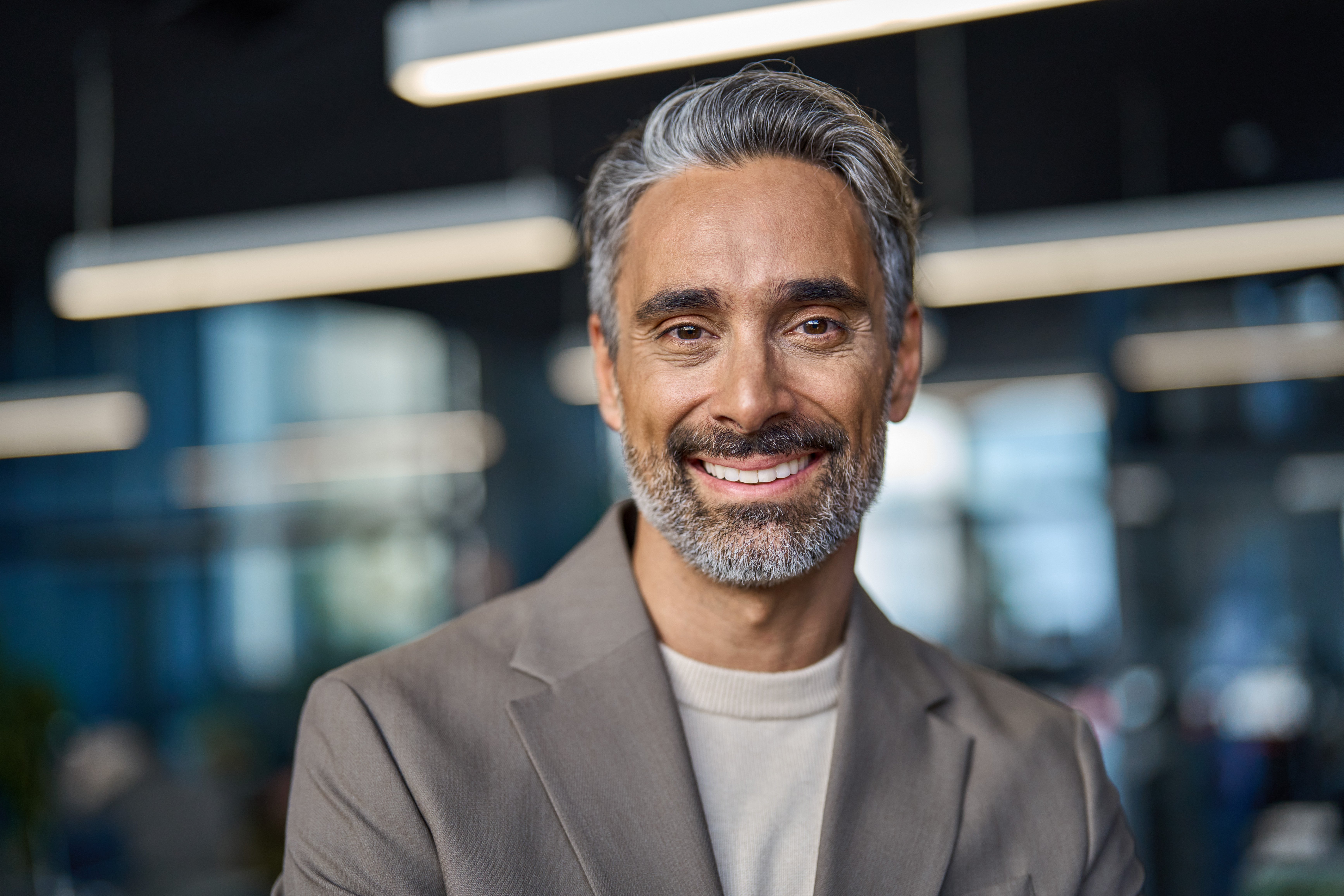 Alex Feroundo - Social Media Manager